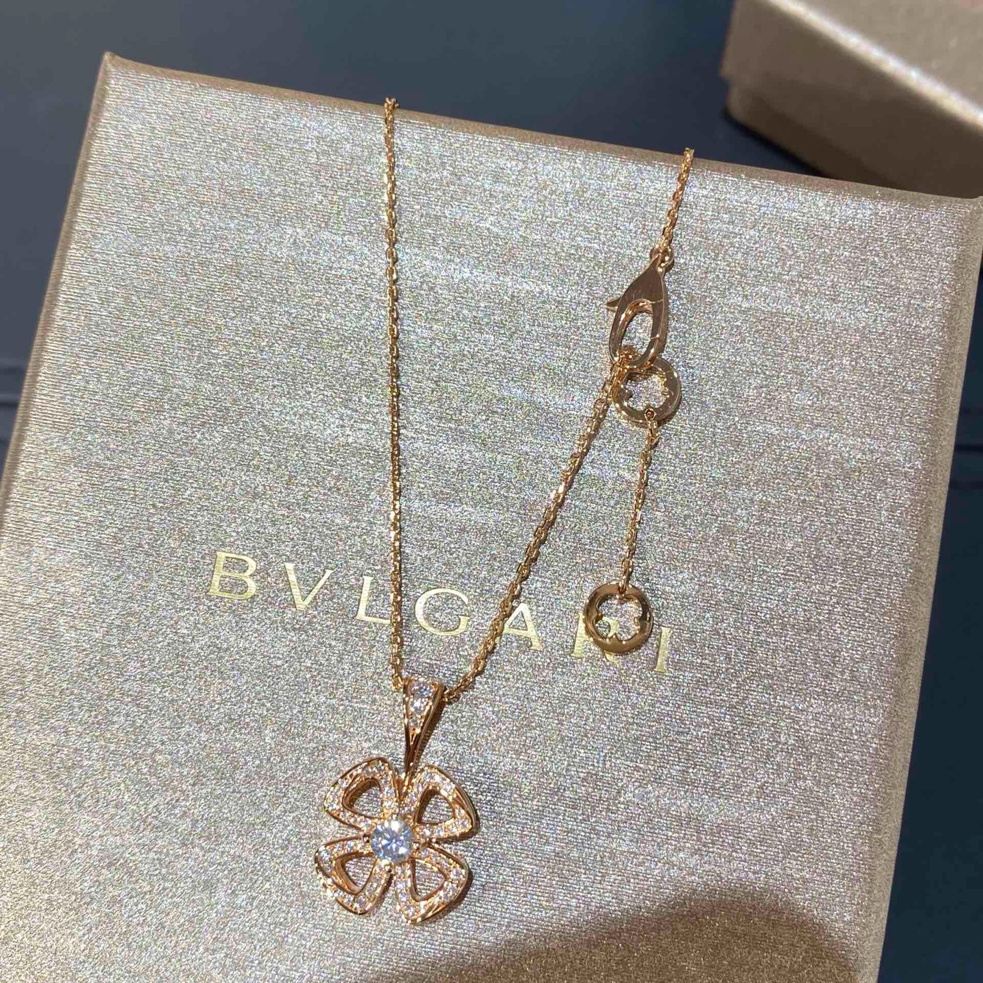 BVLGARI Fiorever Rose Gold Diamond Four-Leaf Clover Necklace