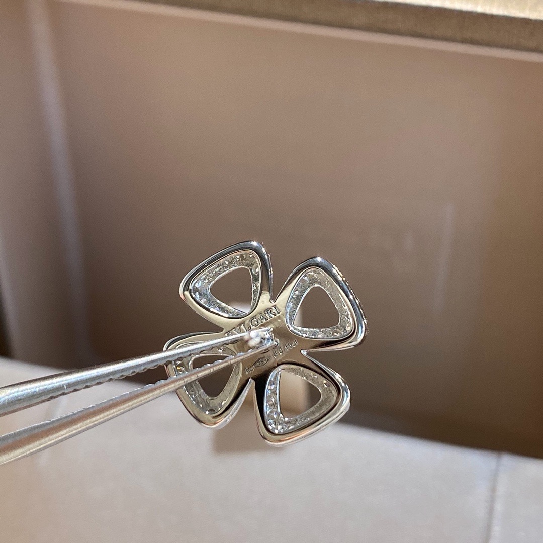 BVLGARI Fiorever 18K White Gold Diamond Four-Leaf Clover Stud Earrings product image 6 thumbnail