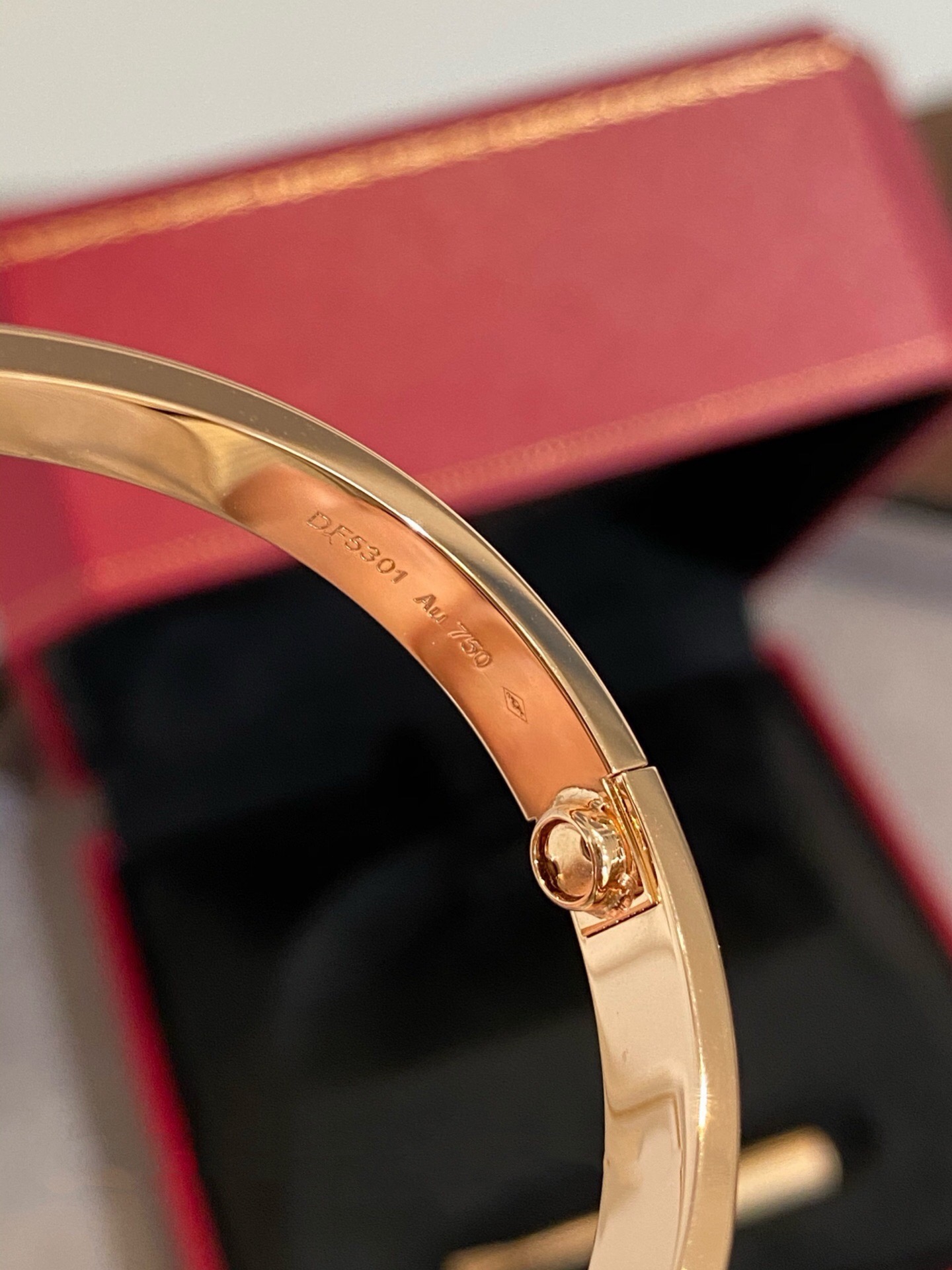 Cartier Love 18K Rose Gold Narrow Bracelet product image 3 thumbnail
