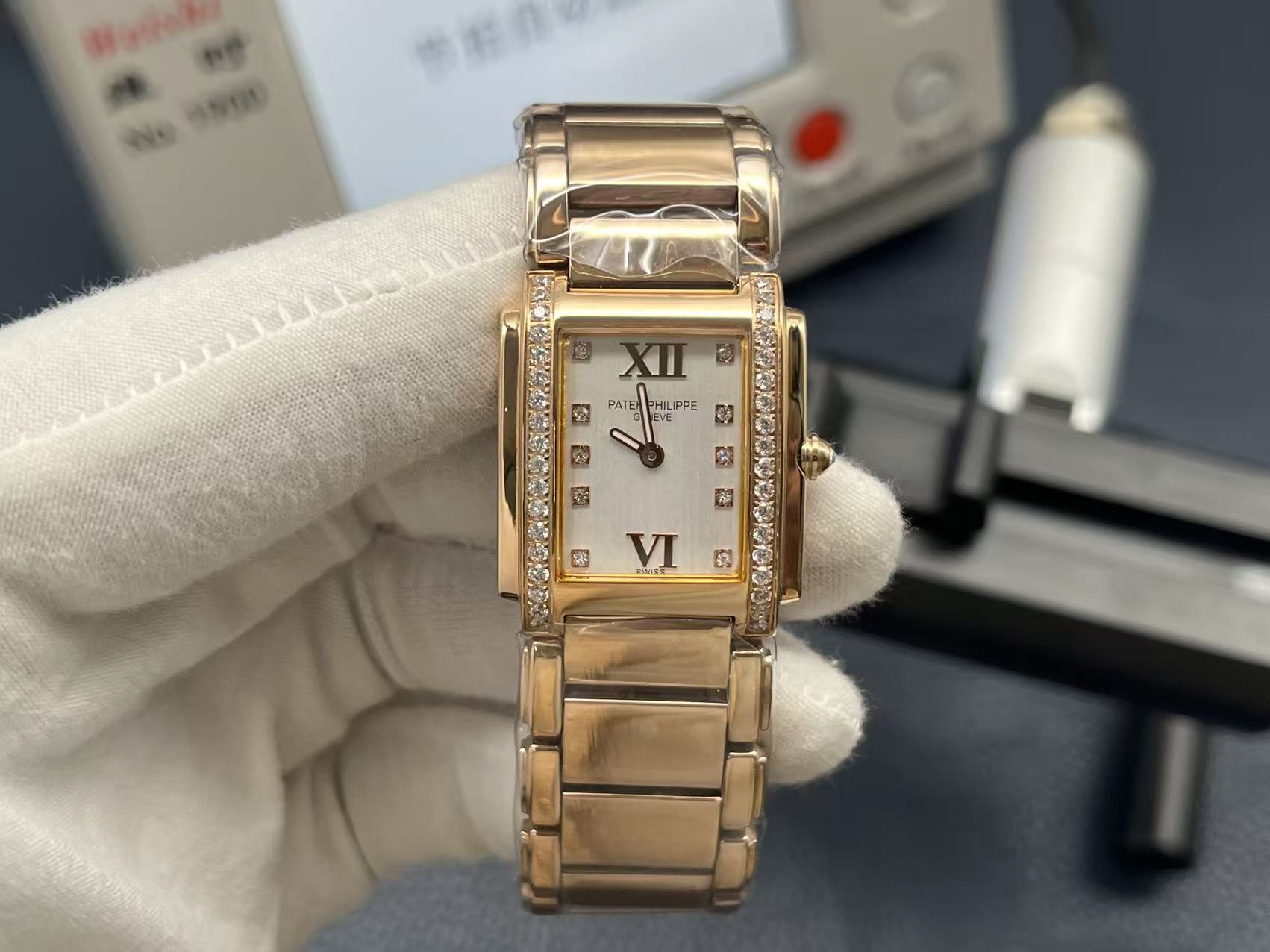 Patek Philippe Twenty~4 Ladies Elegant Watch 4909/50G-001 Style Replica
