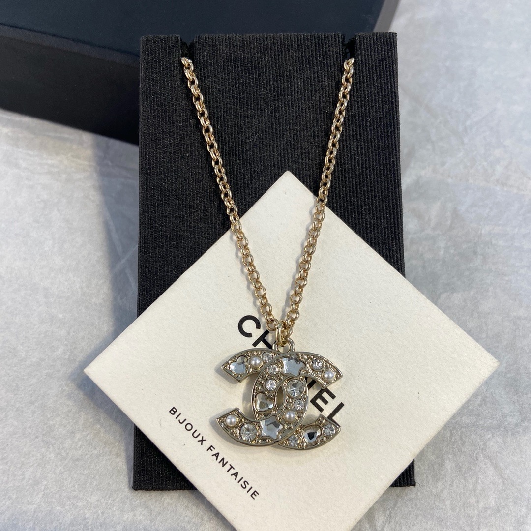 Chanel Starry Pearl Crystal Double C Pendant Necklace product image 2 thumbnail