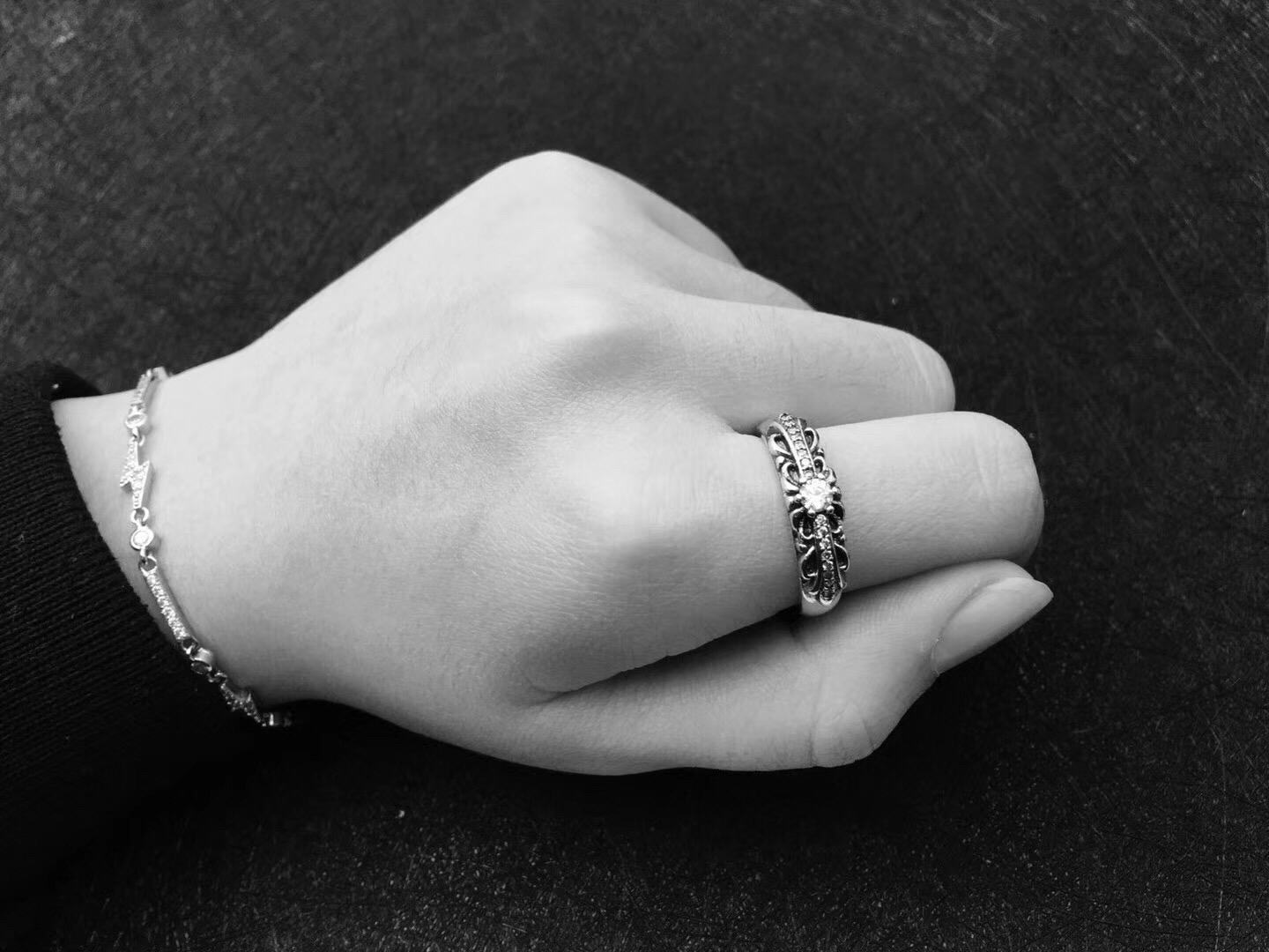 Chrome Hearts Gothic Fleur Cross Couple Silver Ring Set product image 5 thumbnail