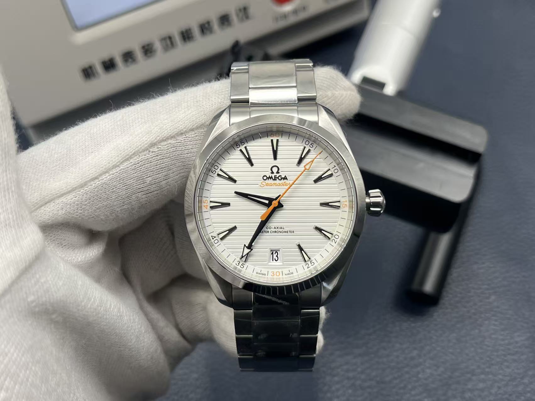 Omega Seamaster Aqua Terra 150M 41mm 220.10.41.21.02.001 Automatic Watch