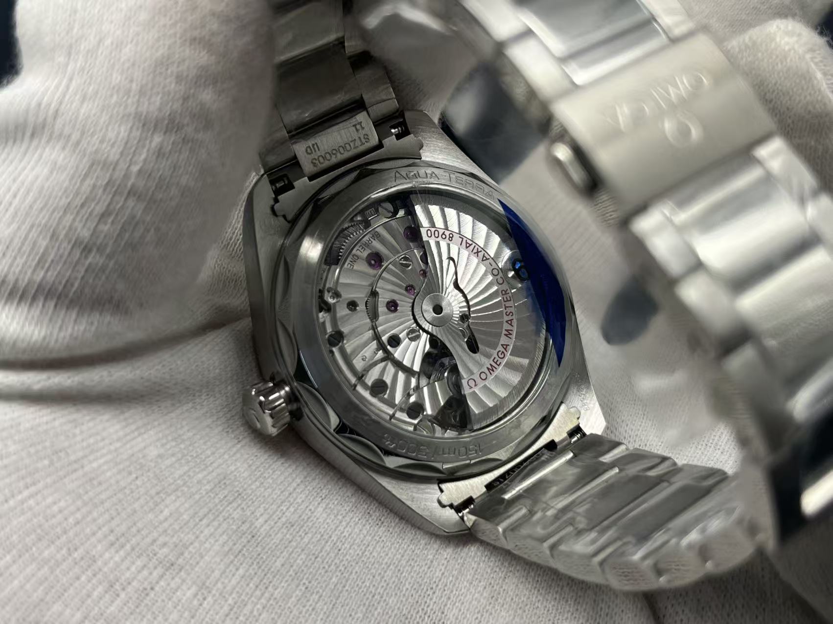 Omega Seamaster Aqua Terra 150M 41mm 220.10.41.21.02.001 Automatic Watch product image 4 thumbnail