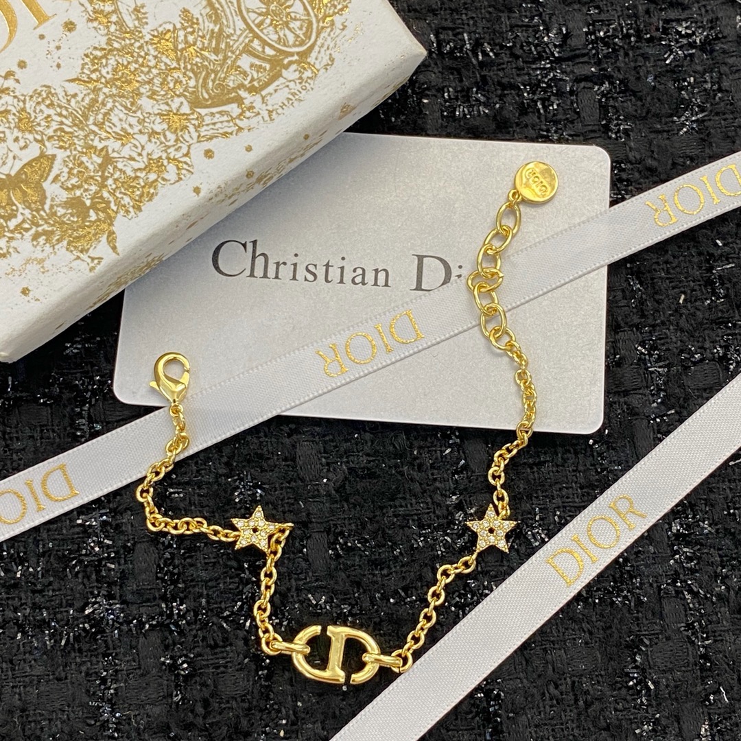 Dior Petit CD Double Star Crystal Bracelet product image 3 thumbnail