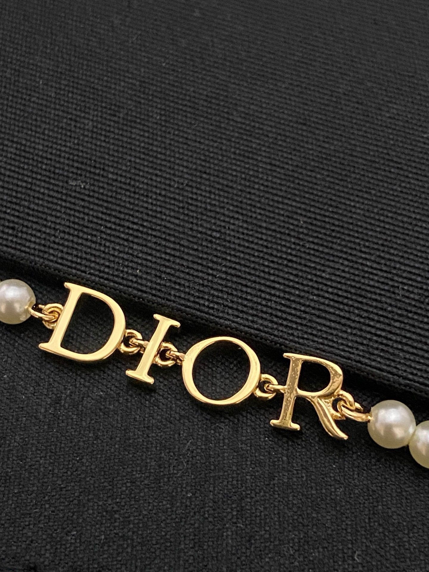 Dior Classic DIOR Letter Pearl Beaded Bracelet product image 2 thumbnail