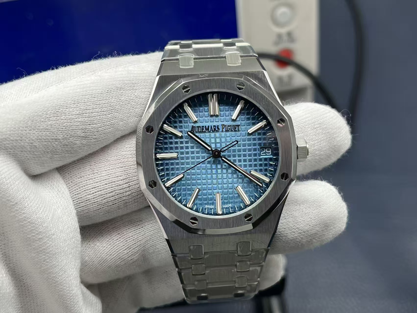 Audemars Piguet Royal Oak 15510 VIP Hidden Edition Automatic Watch - Ice Blue & Smoky Blue Dial product image 2 thumbnail