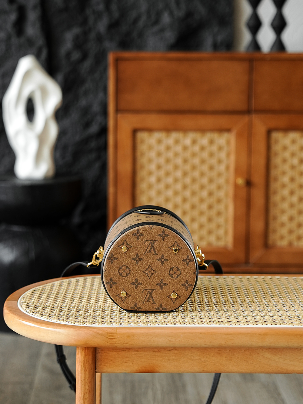 Louis Vuitton Cannes M43986 Monogram Bucket Bag product image 3 thumbnail