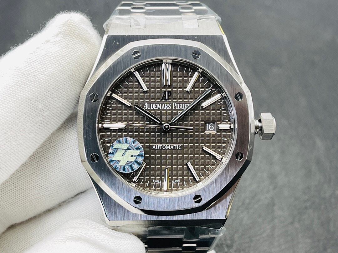 ZF Factory Audemars Piguet Royal Oak 15400 V2 Edition Automatic Watch