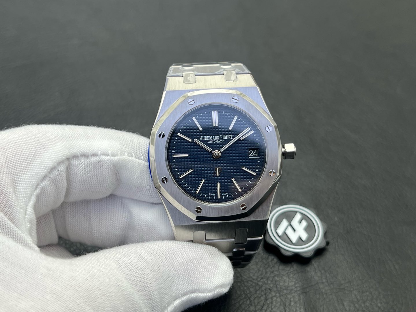 ZF Factory Audemars Piguet Royal Oak 15202 Extra-Thin Automatic Watch