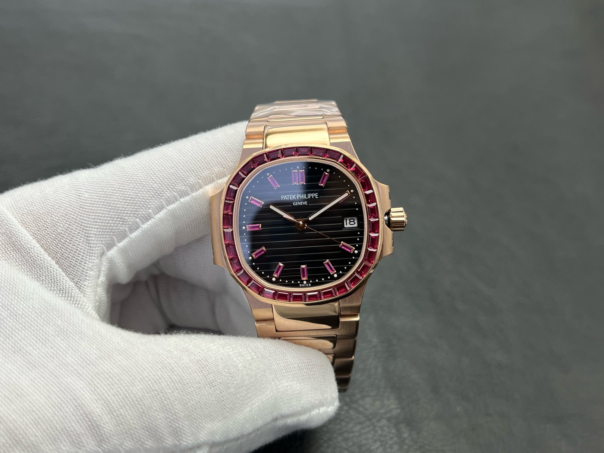 PPS Factory Patek Philippe Nautilus 5711 Ladies Edition Automatic Luxury Watch