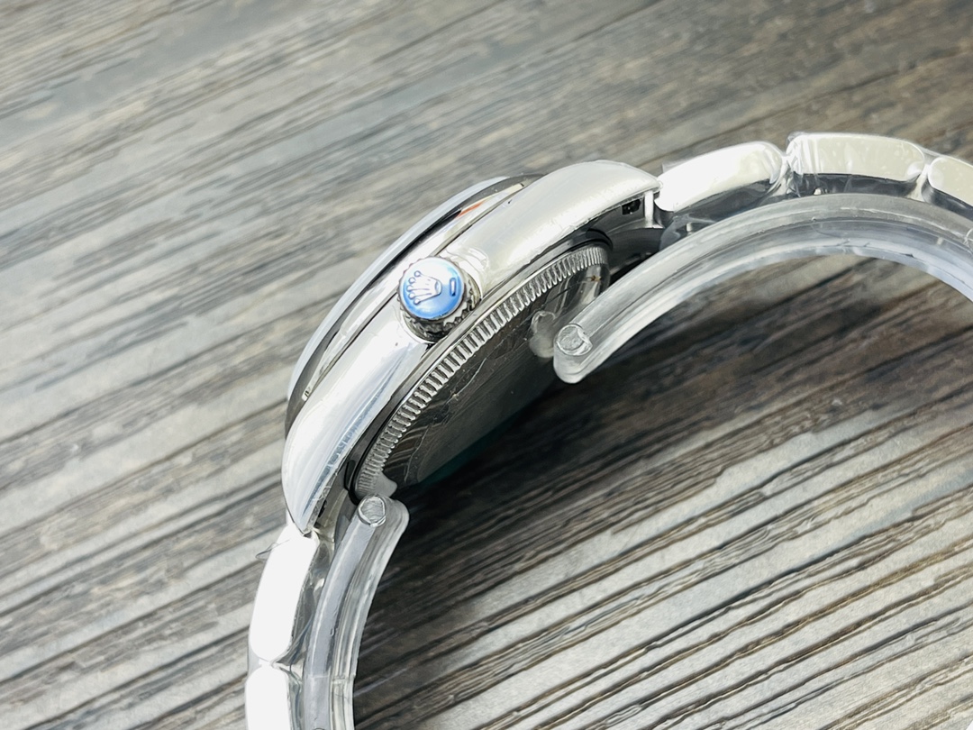 VR Factory Rolex Oyster Perpetual 126000/124300 Balloon Dial Automatic Watch product image 2 thumbnail