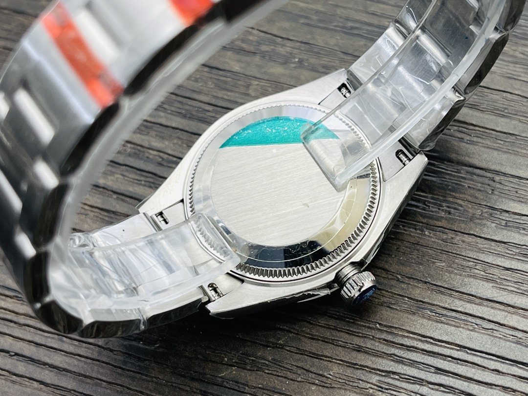 VR Factory Rolex Oyster Perpetual 126000/124300 Balloon Dial Automatic Watch product image 4 thumbnail
