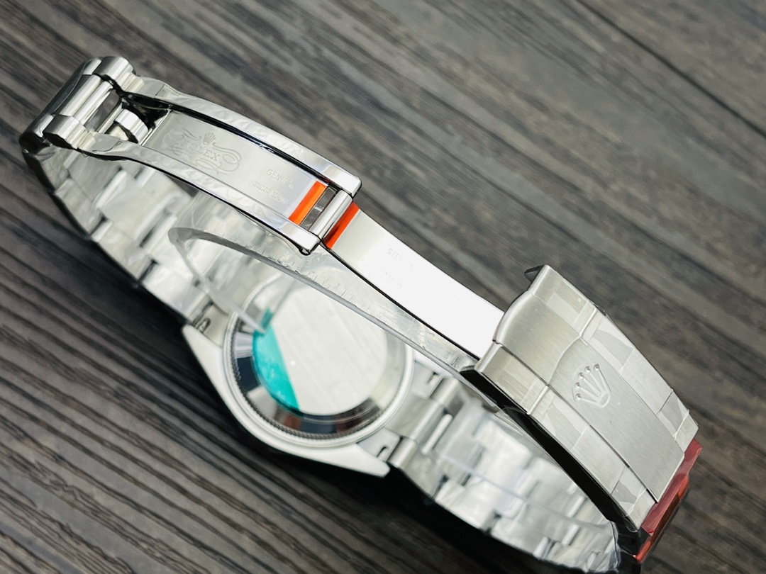 VR Factory Rolex Oyster Perpetual 126000/124300 Balloon Dial Automatic Watch product image 5 thumbnail